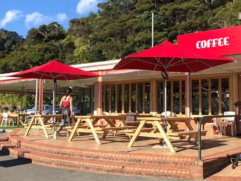 hercules-venus-outdoor-umbrella-customer-photo-800x600-mini